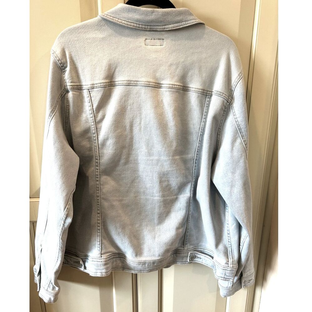 Ava & Viv Distress Light Blue Denim Jacket - Size 2X - Picture 2 of 4